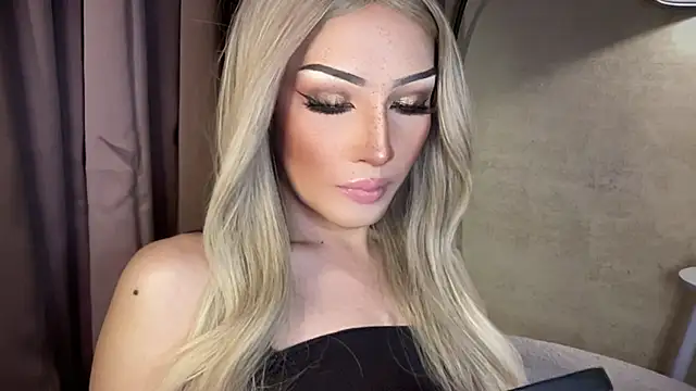 Alicegreenexx webcam