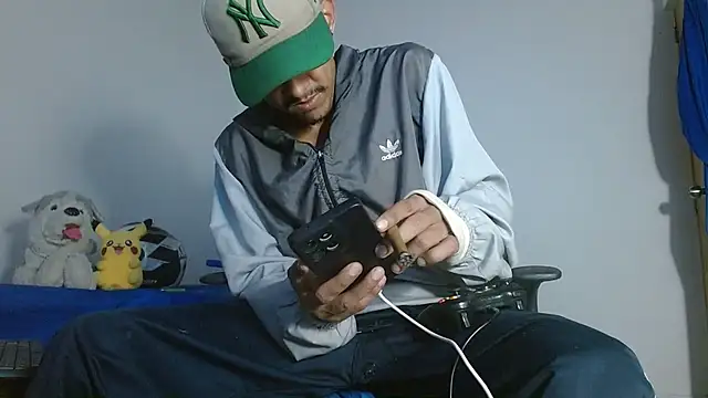 skinny23cm webcam