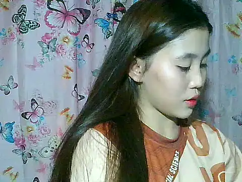 SexyAsianPussy4u webcam