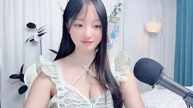 Winnie666999 webcam