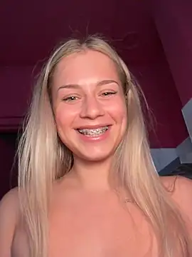 NinaVerse 📔 online sex chat