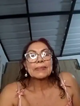 HOT_LATINA20 📩 online cam