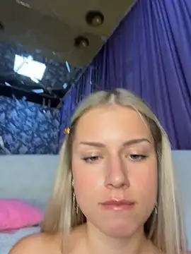 ninaverse stripchat