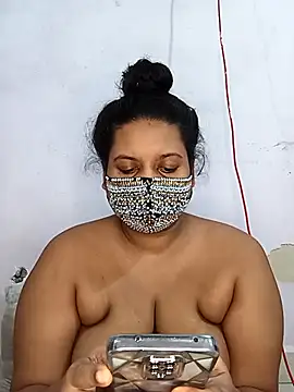 Mallika-collage webcam