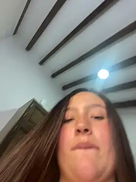 Cami_222 webcam