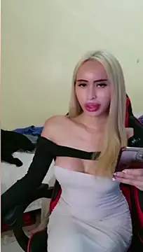 celest_yummy webcam
