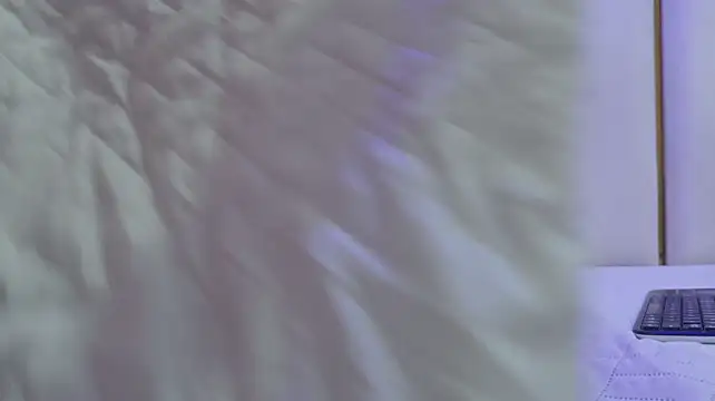 ScarletMilf_1 webcam