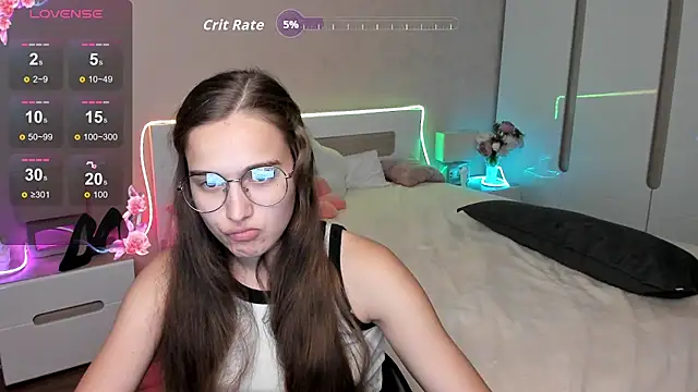 Alisa_Smitti webcam