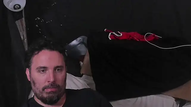 Metalstud webcam
