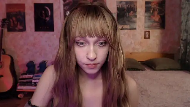 Friendly_Ellie webcam