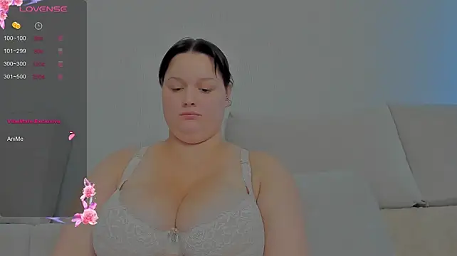 Blossom_Soniya webcam