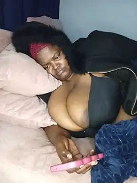 ChubbyLucia webcam