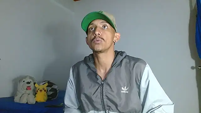 skinny23cm webcam