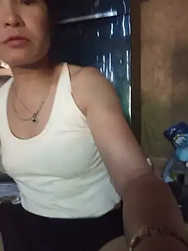 Heryy_xx live cam on StripChat