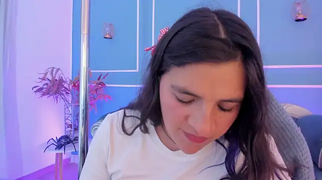 tarataylorr (F milf) - moan pleasure😈