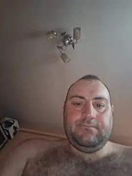 StrictBobby webcam