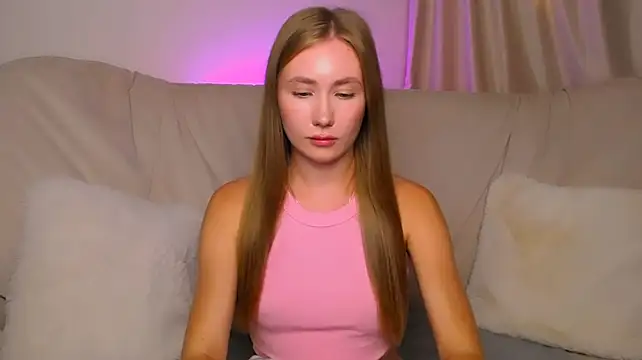 EllyColins live cam on StripChat