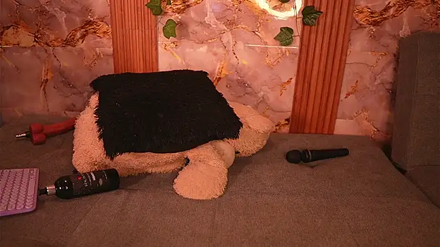 zoey-fox webcam