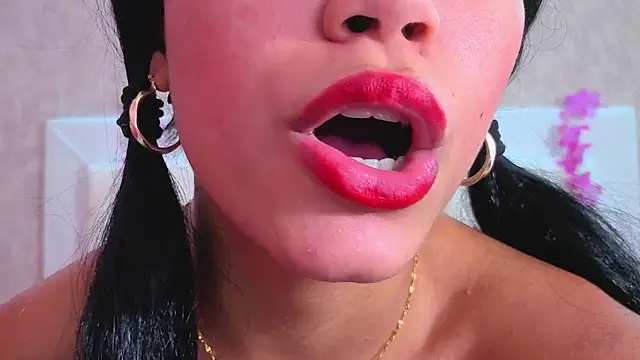 Malia_fox webcam