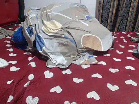 ponse_hot (M young) - naked me bb mm  hard