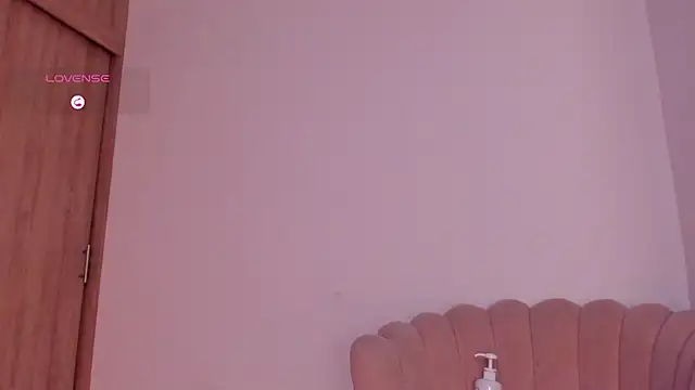 caroliinna_ webcam