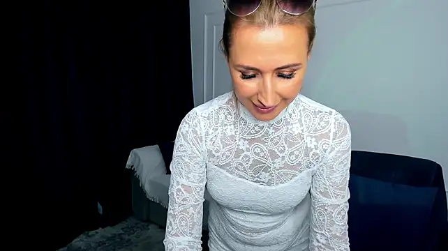 PassionGlow live cam on StripChat