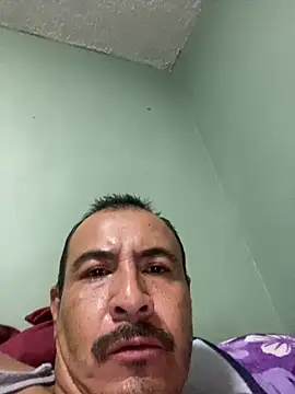 Chillo956 live cam on StripChat
