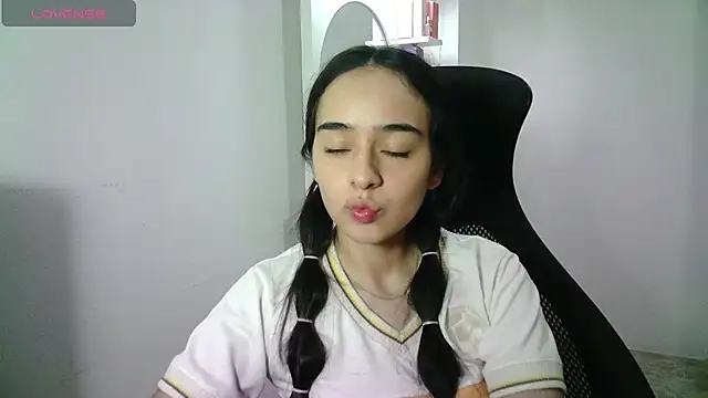 aineangeel webcam