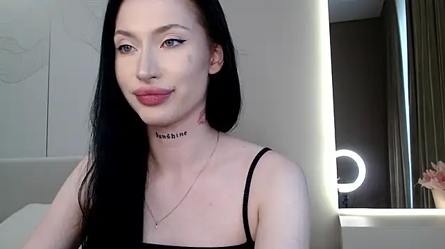 JenniferQueen11 webcam