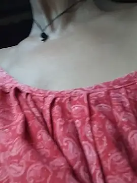 Sweet-runi live sex cam