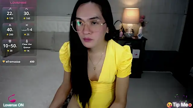 AsianSweetHeartxX live cam on StripChat