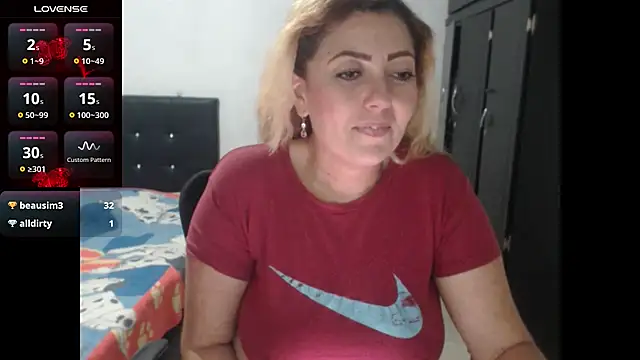 elizabeth_clint 🗳 nude cam