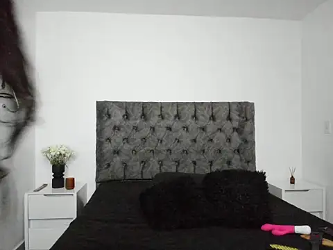 sweet__wild webcam
