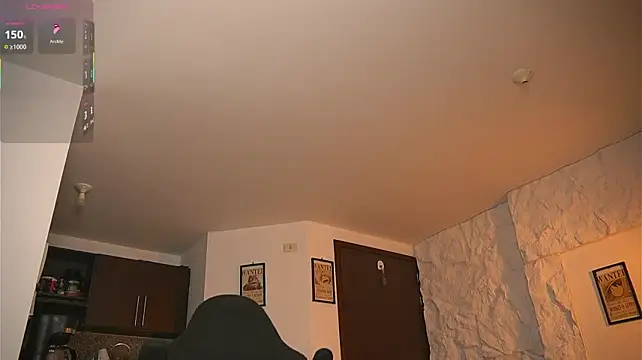 muscle_boyhorny webcam
