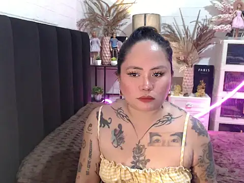EstellaStarXxx webcam