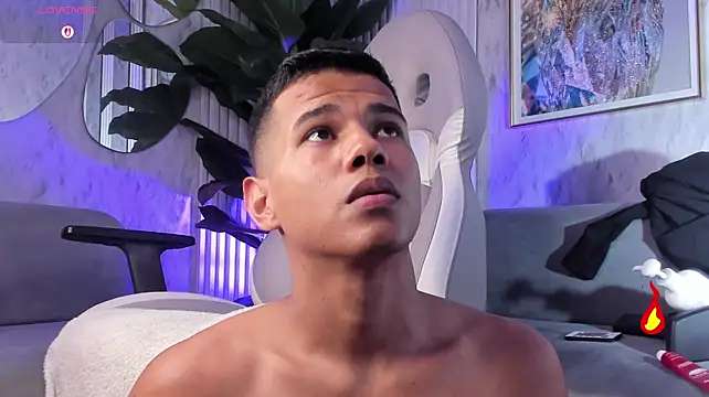 Noah_sexhotty webcam