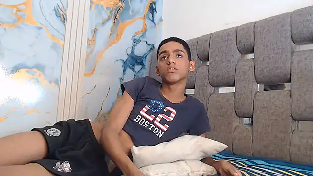 GOOD_GUYS6 webcam