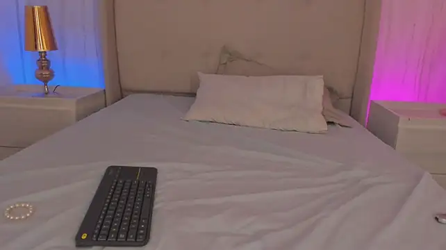 kaylarossi 🥝 online nude cam