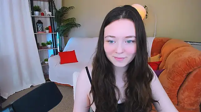 AlluringLookk live cam on StripChat