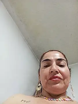 MaryRoze_ webcam