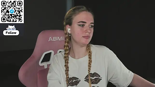 Betany_foxs webcam