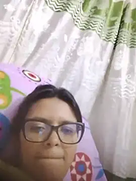 selena_foxy webcam