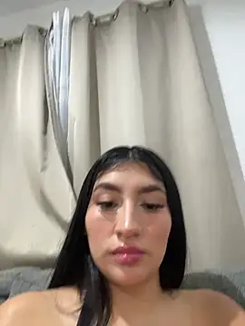 Sexyedith09 webcam