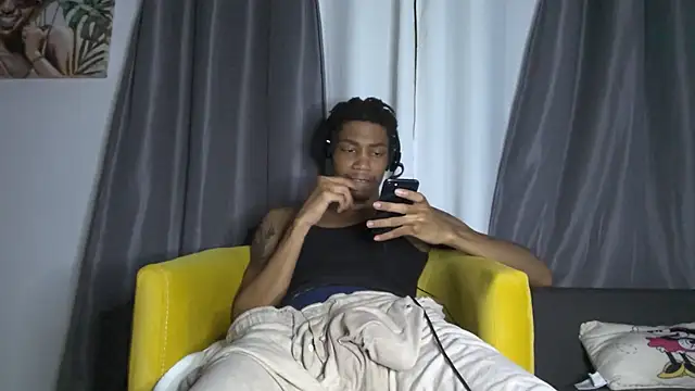 BlackBullTitus webcam