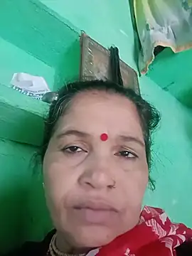 Manavi_x webcam