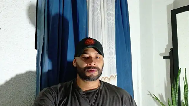 musclehetero webcam