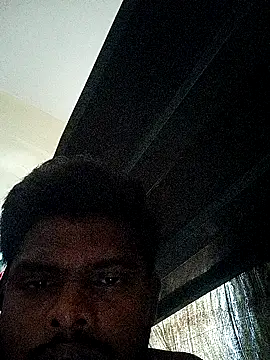 Anji8639 webcam
