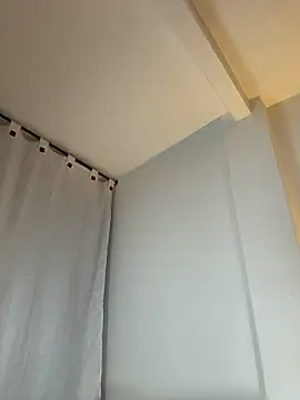 zaracarterx (F young) - REVERSE DILDO RIDE + SPANK STILL RED🍑🔥