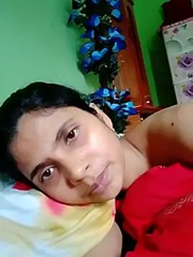mariya-mim-07-L webcam