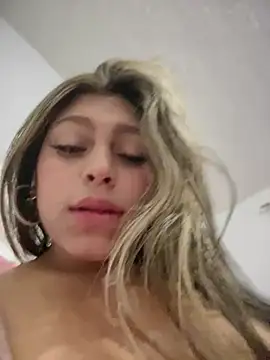 meganbom webcam